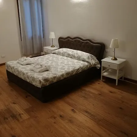 Corte Modigliani בית הארחה ונציה